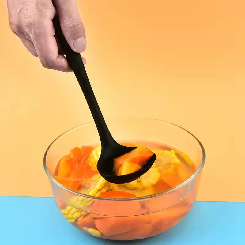 סט כלי ששת 10 חלקים מסיליקון צבע שחור - Image 4